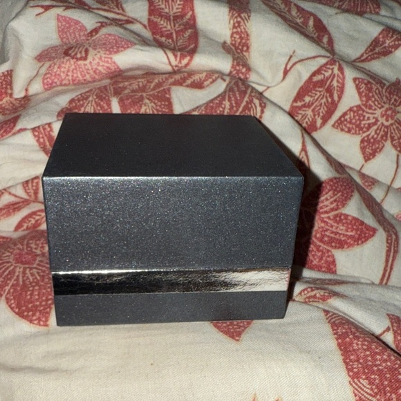 And Now This Twisted Silver Plated Earrings - Picture 5 of 6